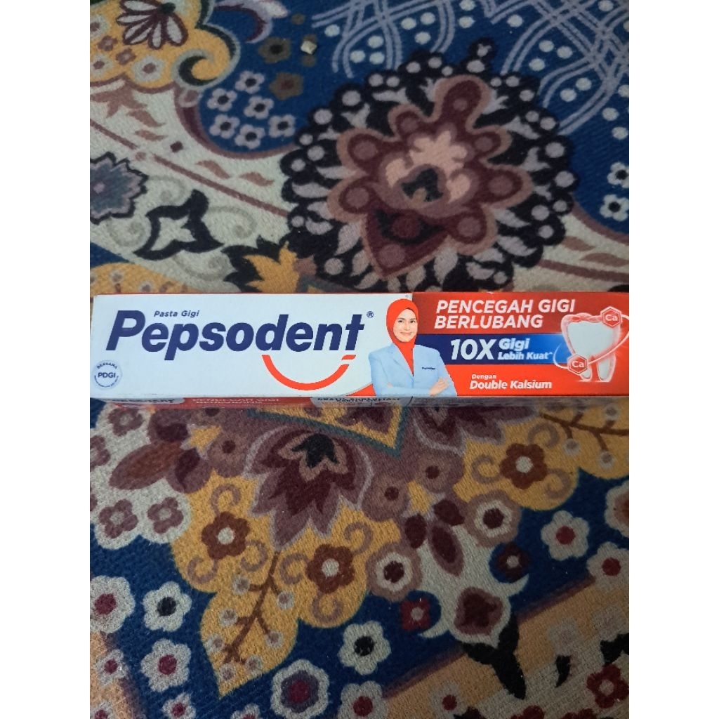 pasta gigi pepsodent kemasan 72 gram/sedang