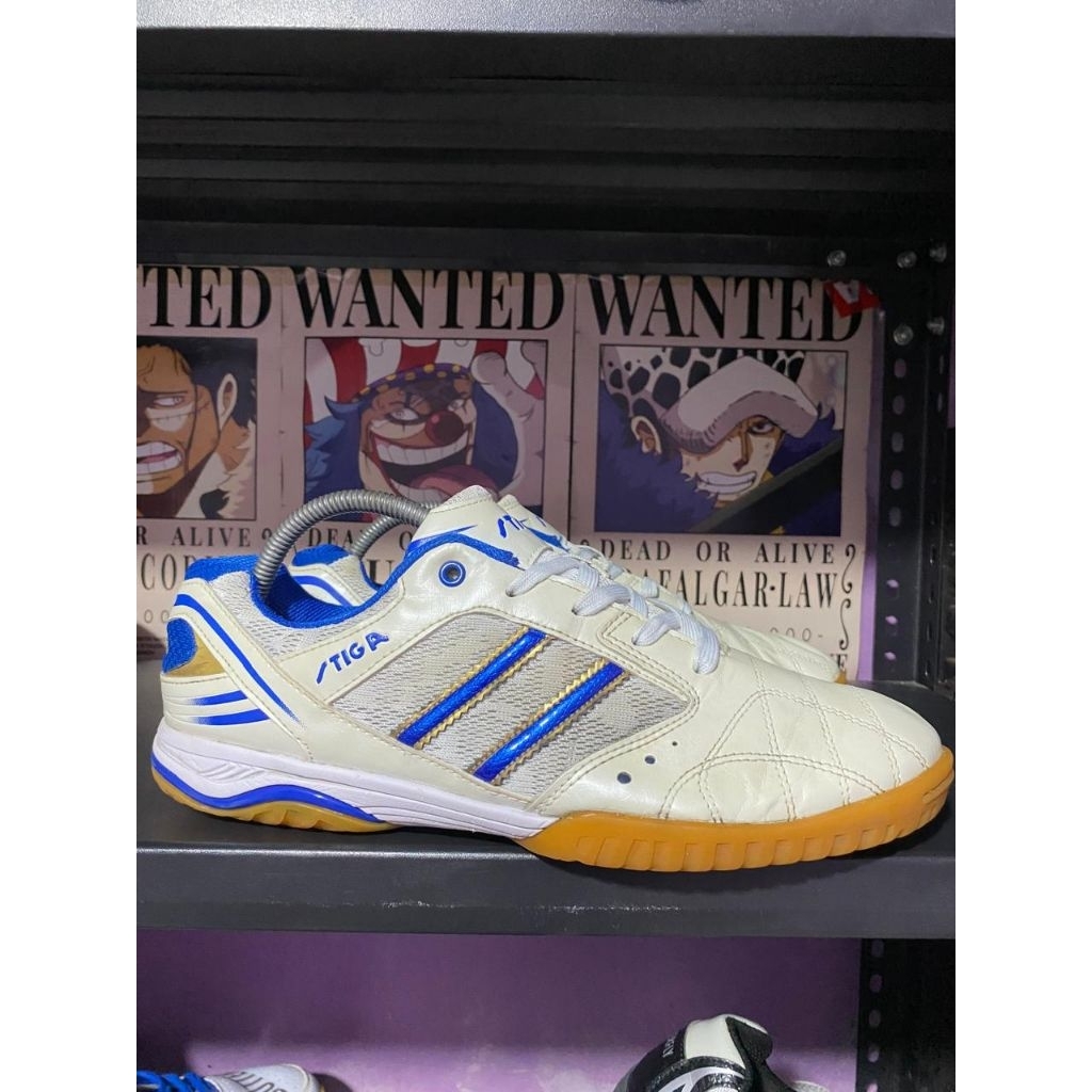 sepatu tenis meja/pingpong second