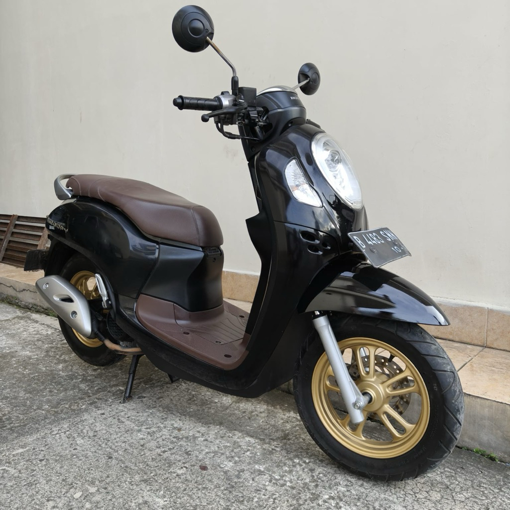 Honda scoopy prestige tahun 2021