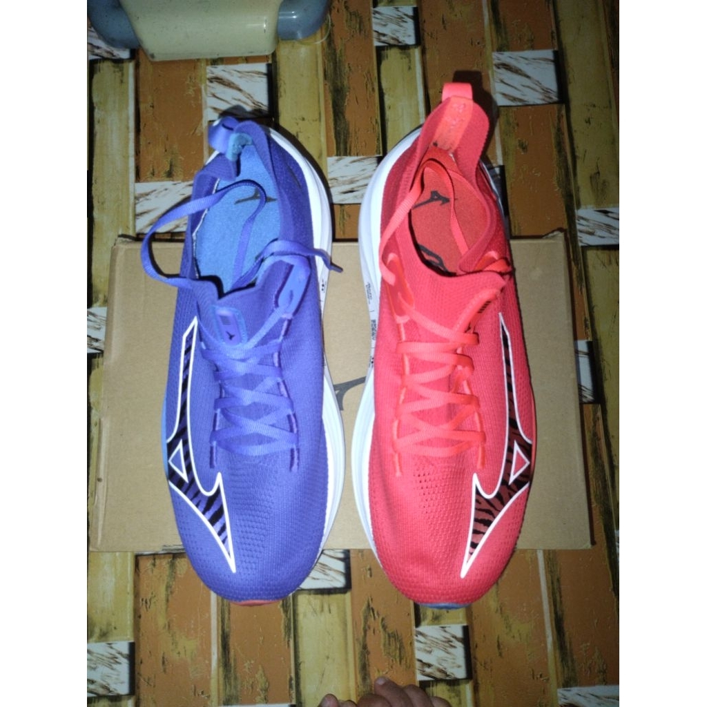 Sepatu Lari Mizuno Neo Vista Original Ukuran 44