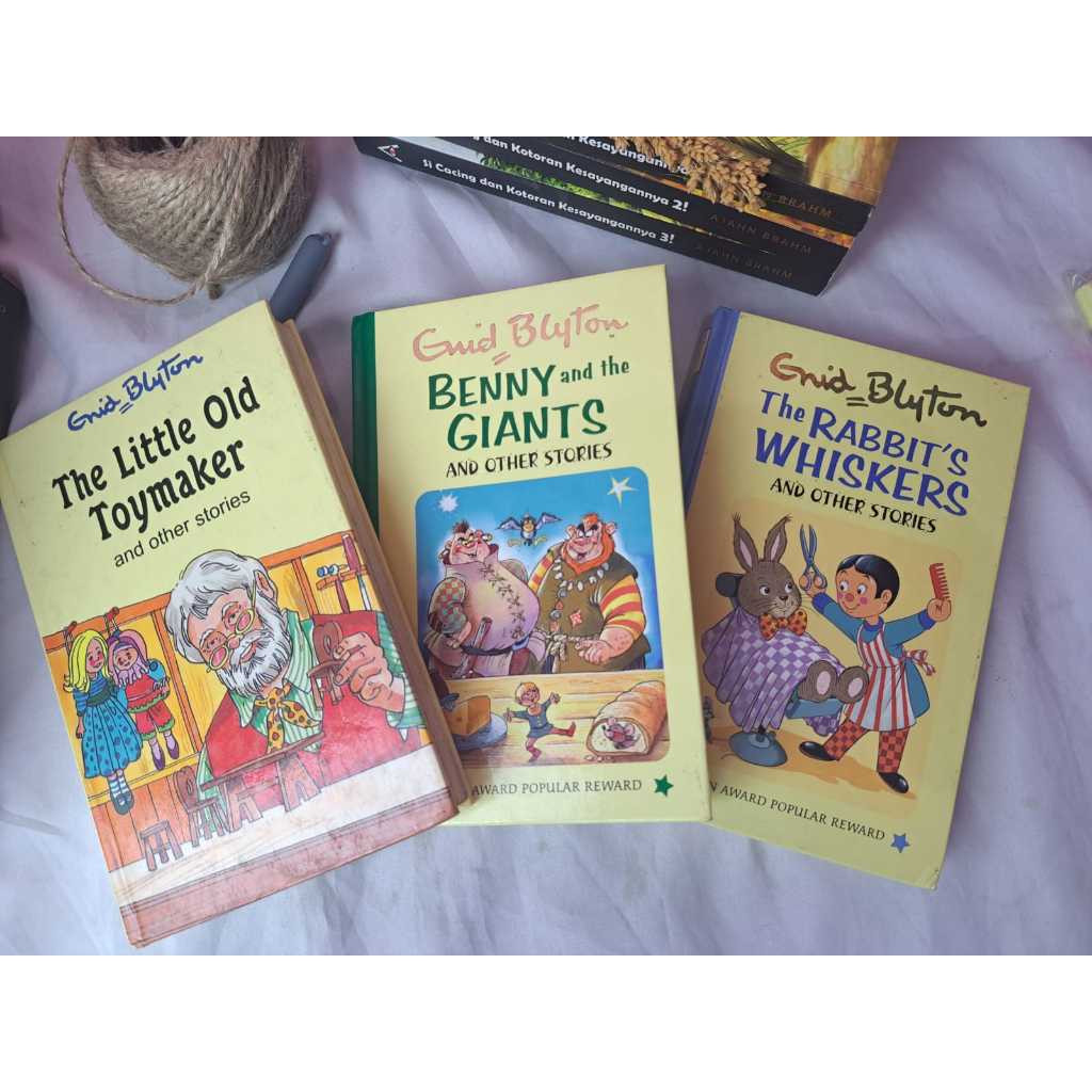 Novel Enid Blyton Popular Rewards -The Little Old Toymaker- The rabbibts Whiskers- Benny And The Gia
