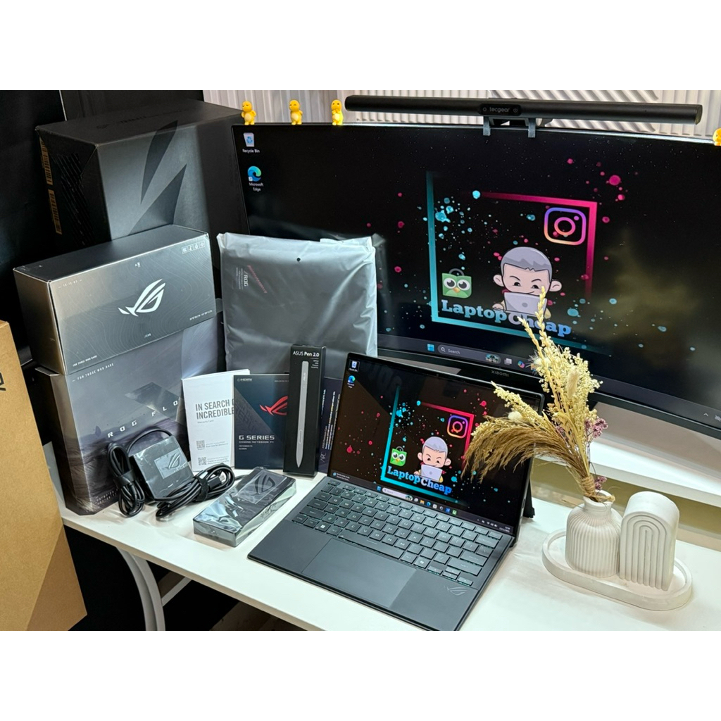 Asus ROG Flow Z13 GZ302EA Ryzen AI Max+ 395 32GB Tablet Touchscreen 2in1 Second Likenew