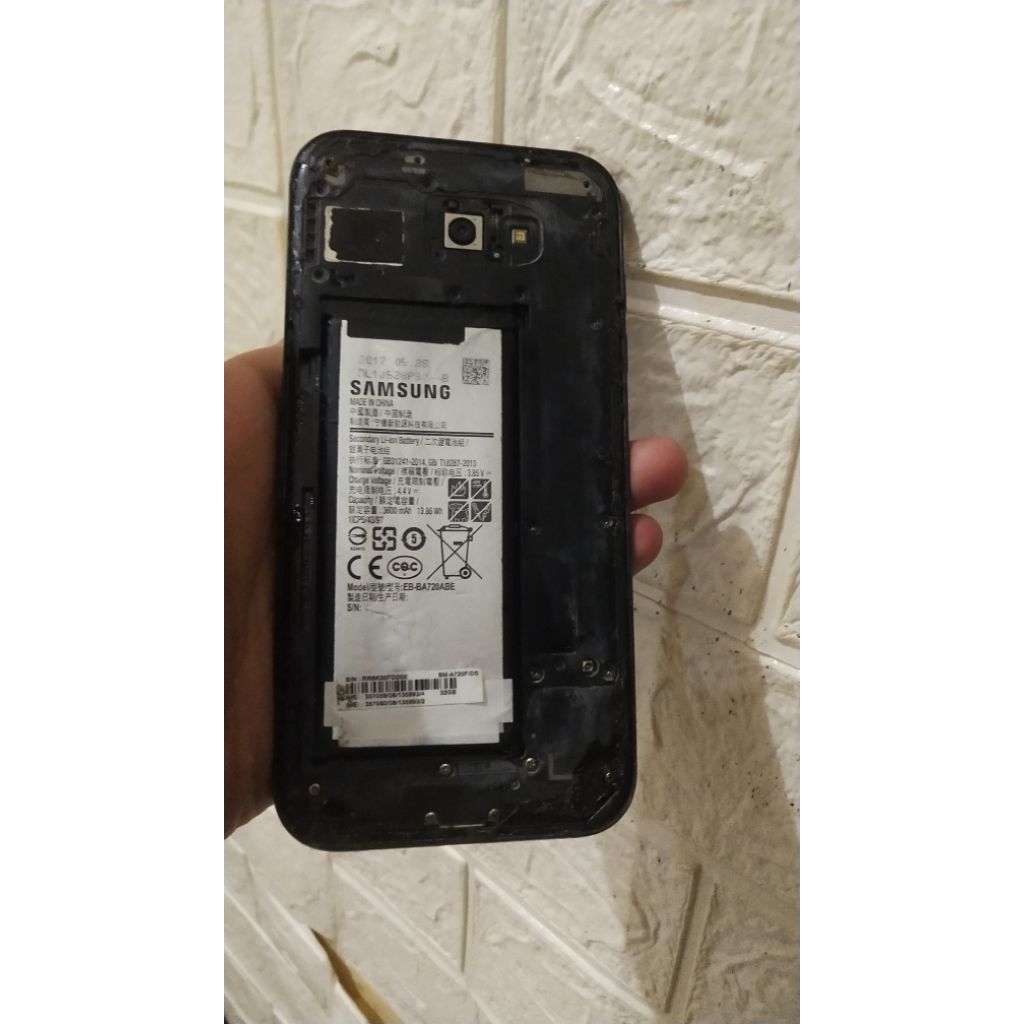 samsung A7 2017 minus lcd
