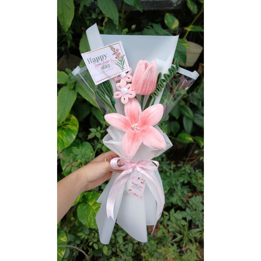 Bucket Hari Guru bucket