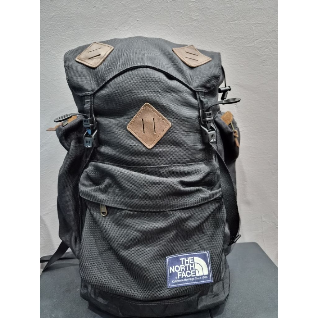 TNF backpack vintage