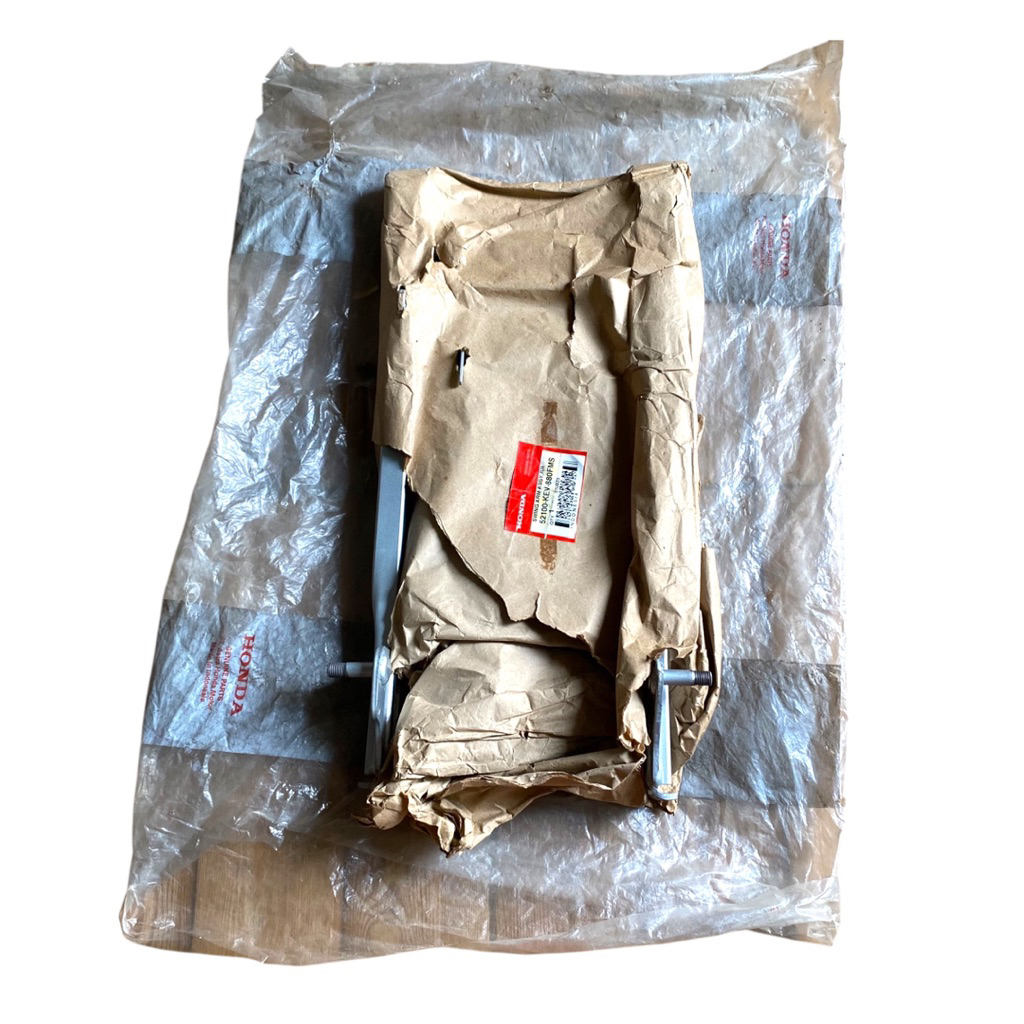 52100-KEV-880FMS SWING ARM ASSY RR LENGAN AYUN FORK BELAKANG HONDA SUPRA X100 SUPRA XX SUPRA V SUPRA