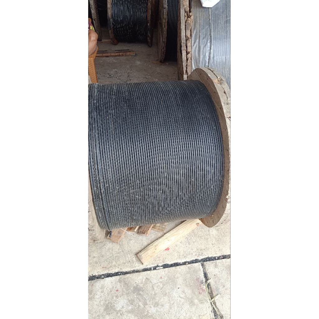 Kabe FO 24 core adss