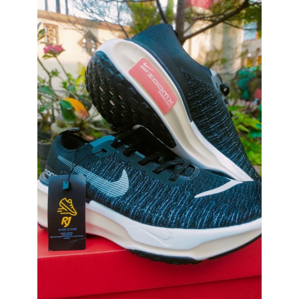 sepatu running cowok/cewek nike zoomx invincible 3