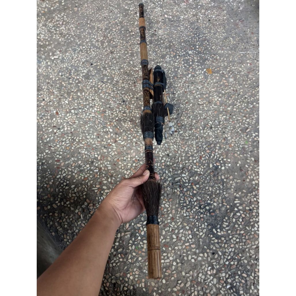 Sumpit tulup khas Dayak bisa buat pajangan/bisa buat berburu