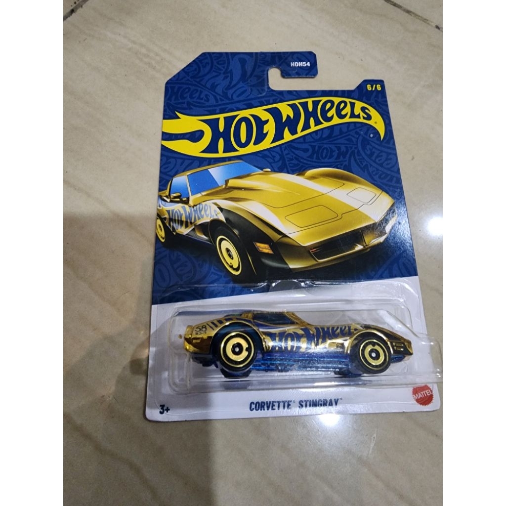 Hot Wheels 58 Aniiversary Blue And Gold Series Corvette Stingray