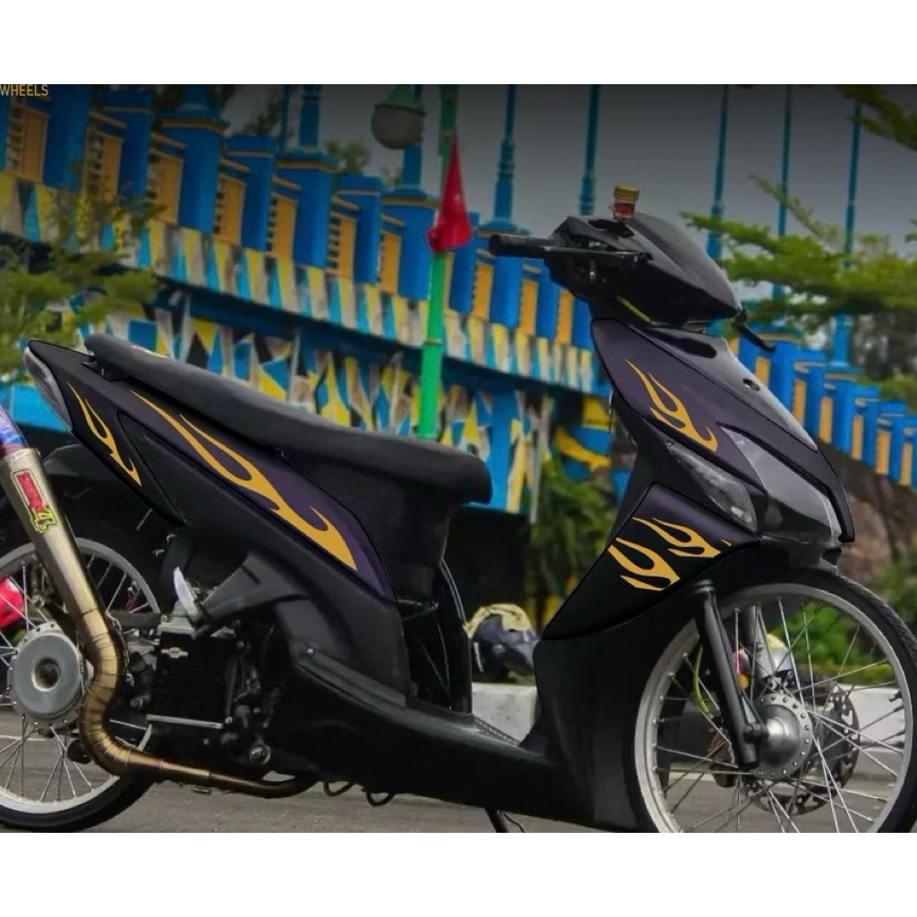 Striping Sticker Cutting Vario 110 Old Karbu Motif Api