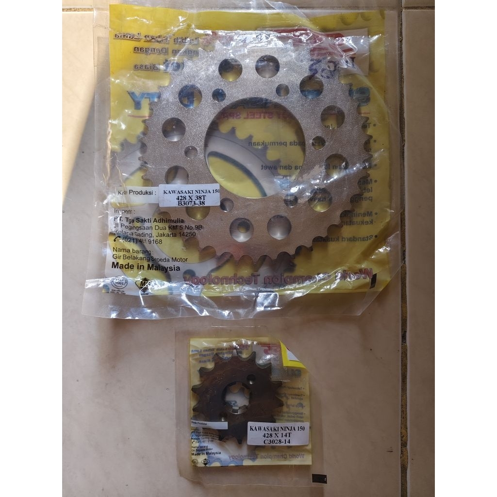 Gear SSS 428 Depan Belakang Ninja R/RR