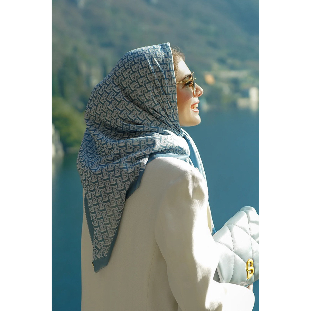 [PRELOVED] Buttonscarves Bimu Voile Square - Faded Denim