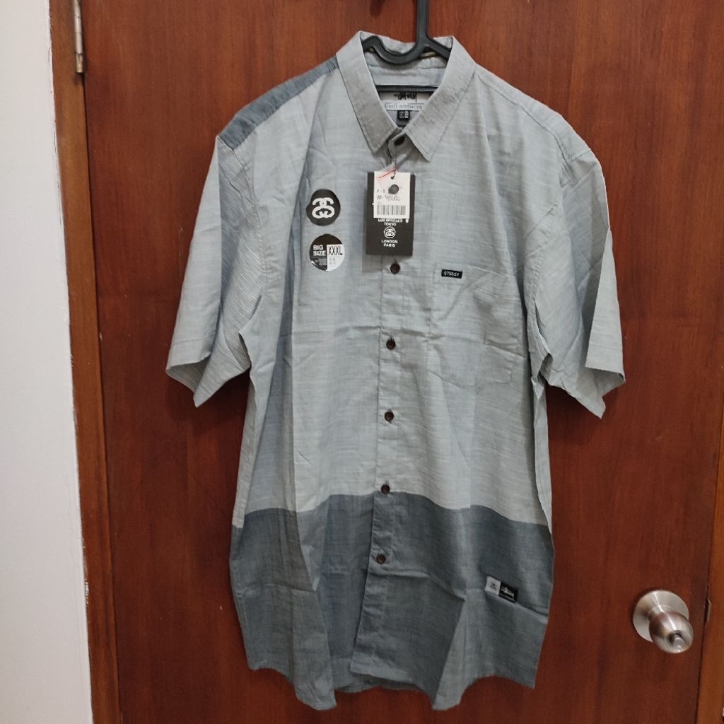 Kemeja lengan pendek Stussy Original