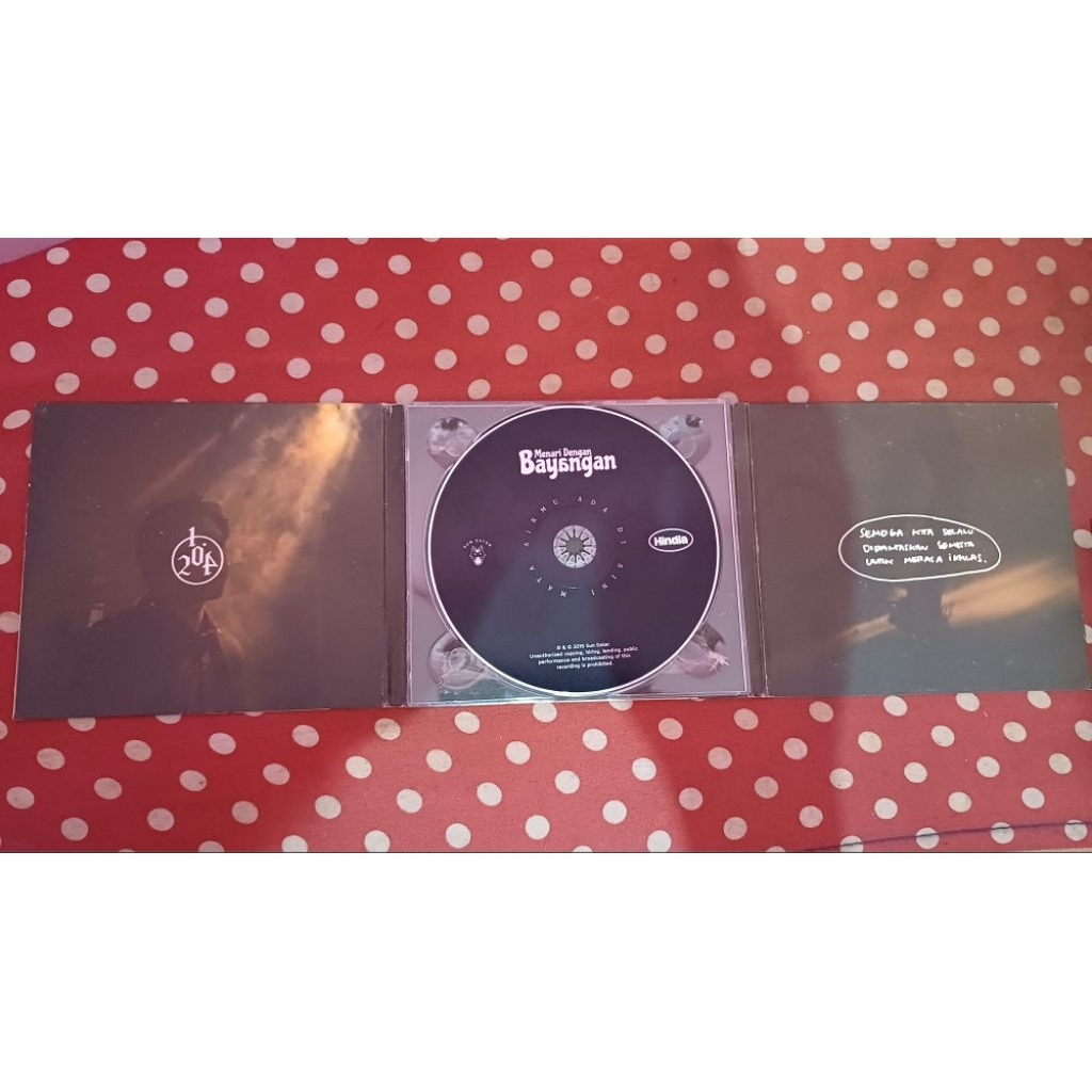 cd hindia menari dengan bayangan