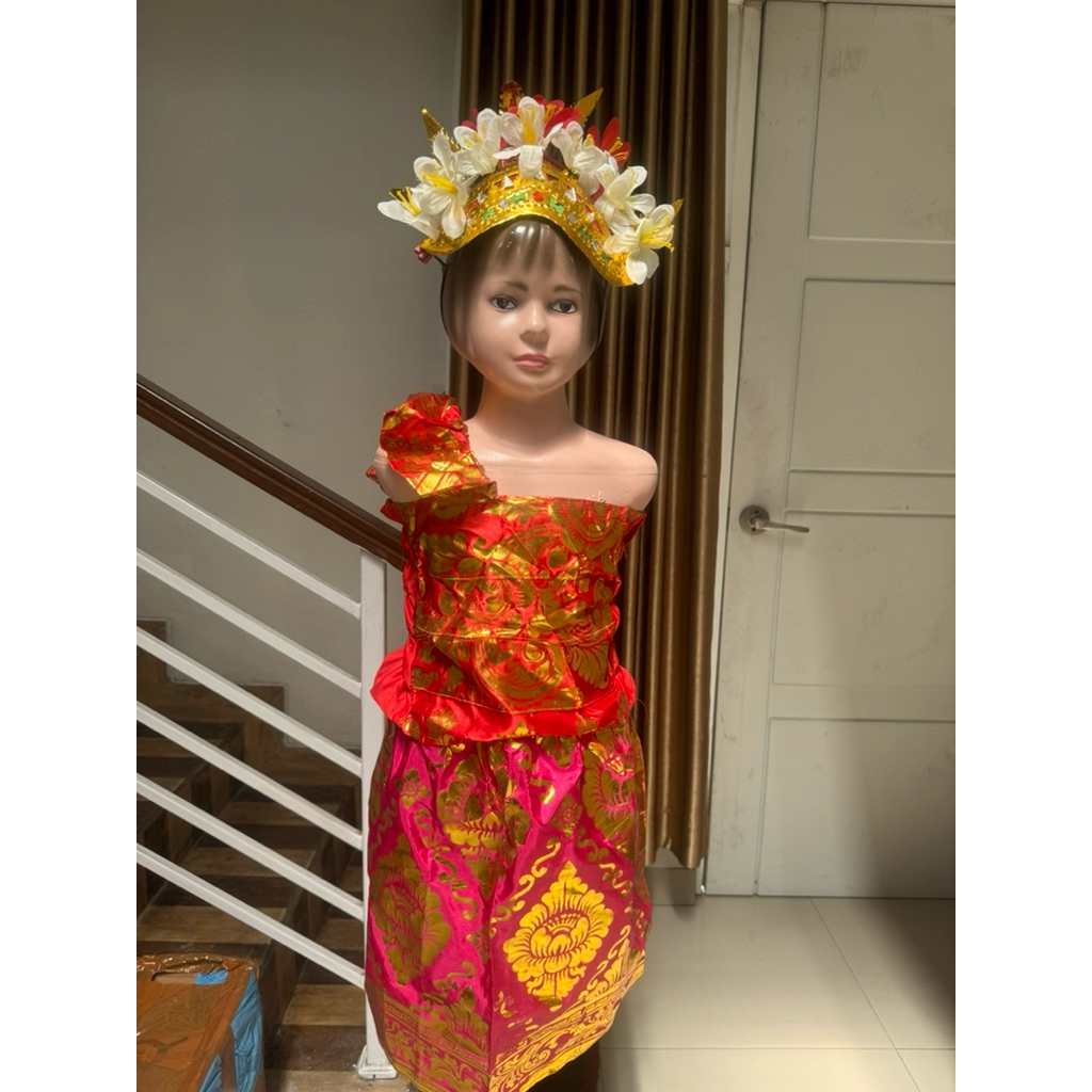 baju adat bali wanita