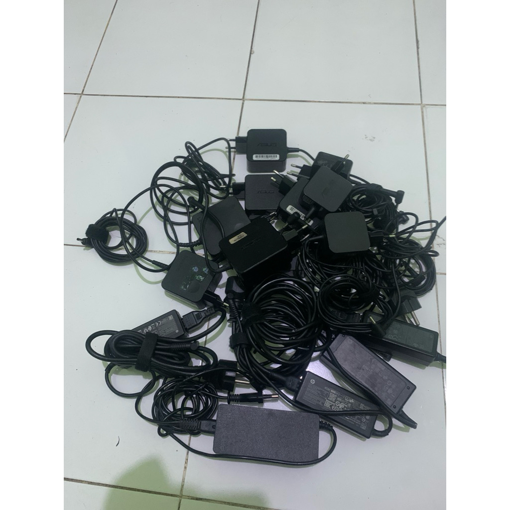 Charger laptop Asus,Lenovo,hp,axio