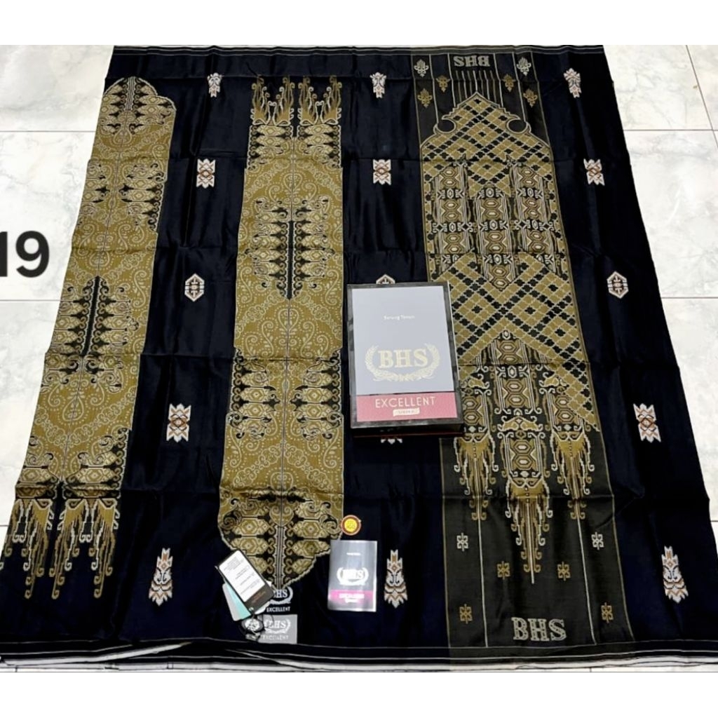 SARUNG BHS EXCELLENT JAGUARD JGQ,JGA JGT MIX SILVER ORI