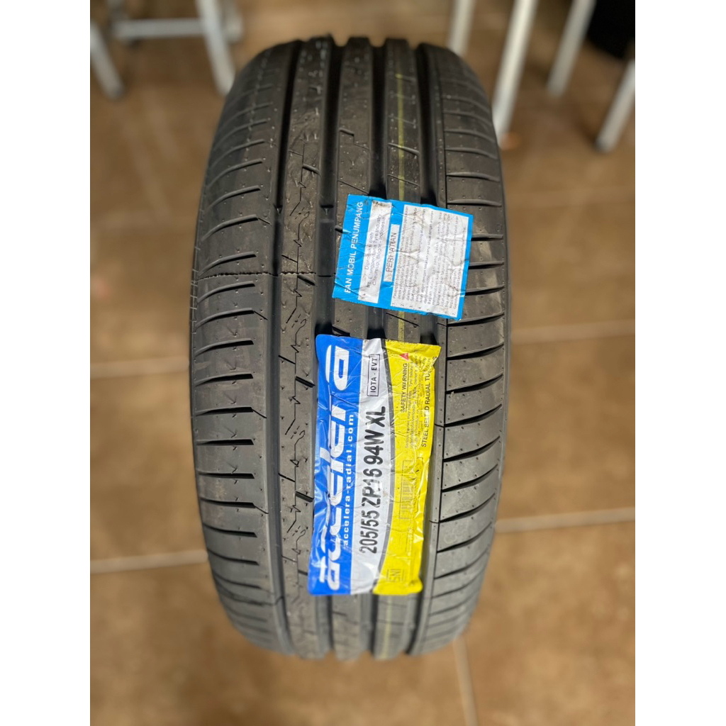 Ban Luar accelera IOTA EVT 205 55 16 205/55/16 205/55/R16 205 55 R16 205-55-16 2055516 20555R16