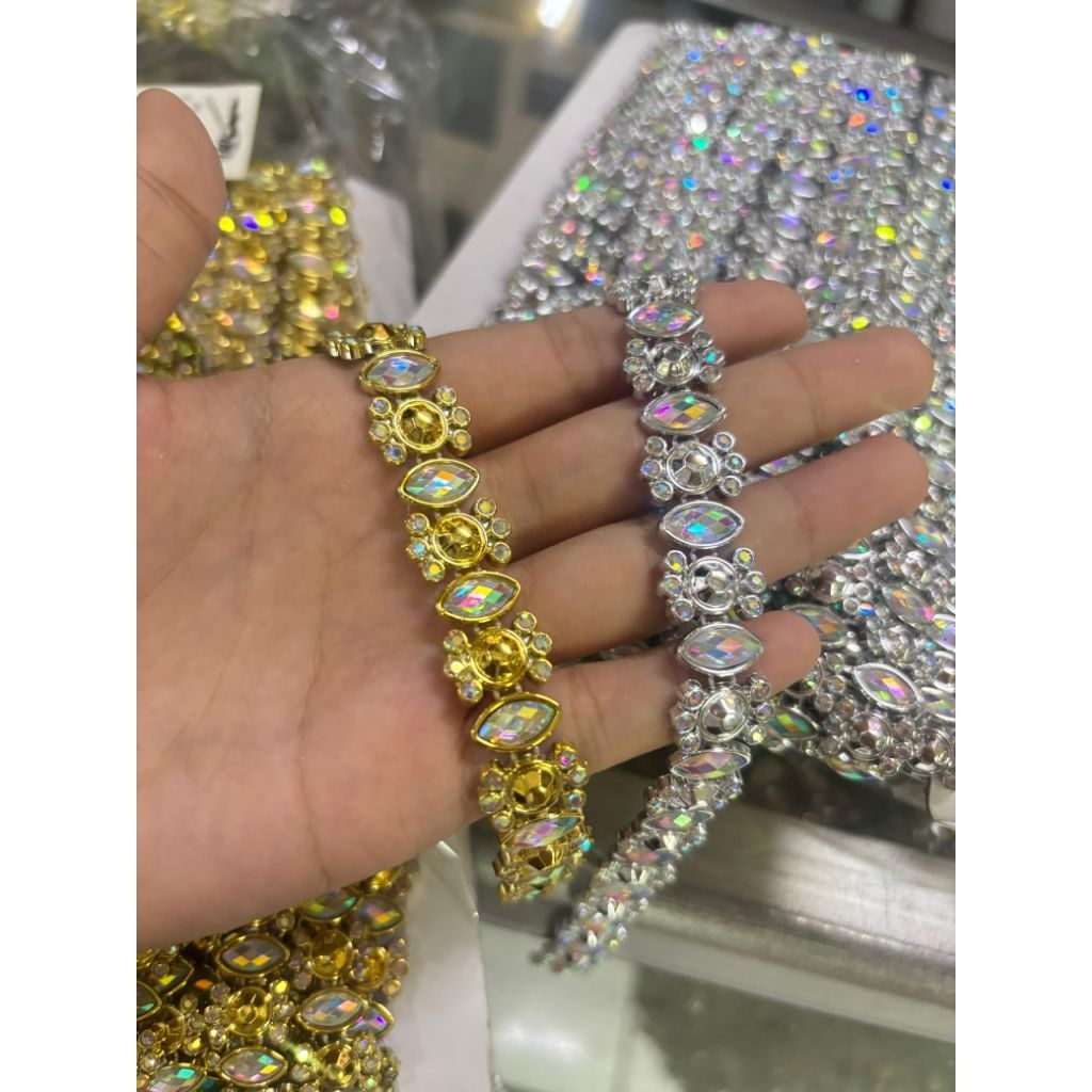 [ROLL] Aplikasi Payet Rangkai Jahit Model Daun Mata Baru Premium