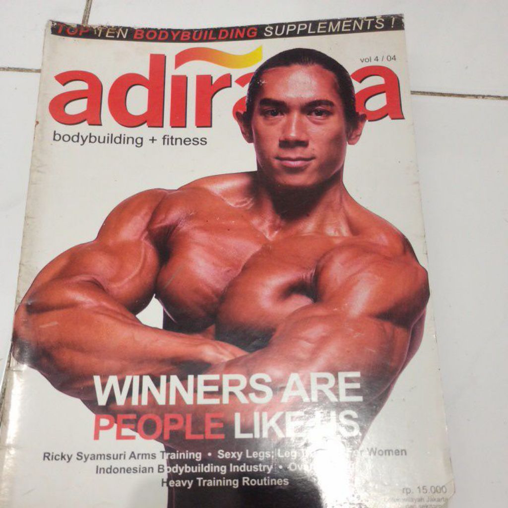 Majalah Adiraga + Poster Pantai