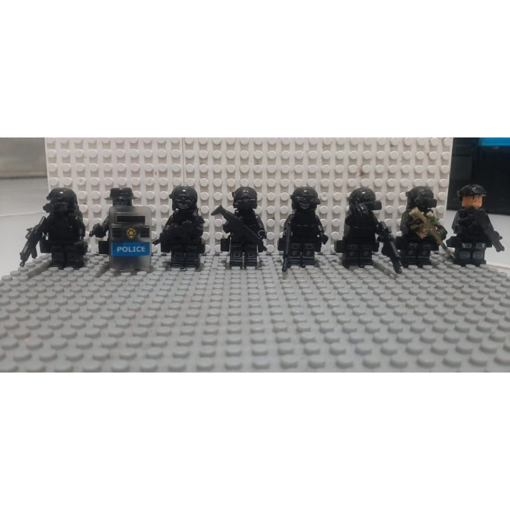 Lego SWAT 8 set