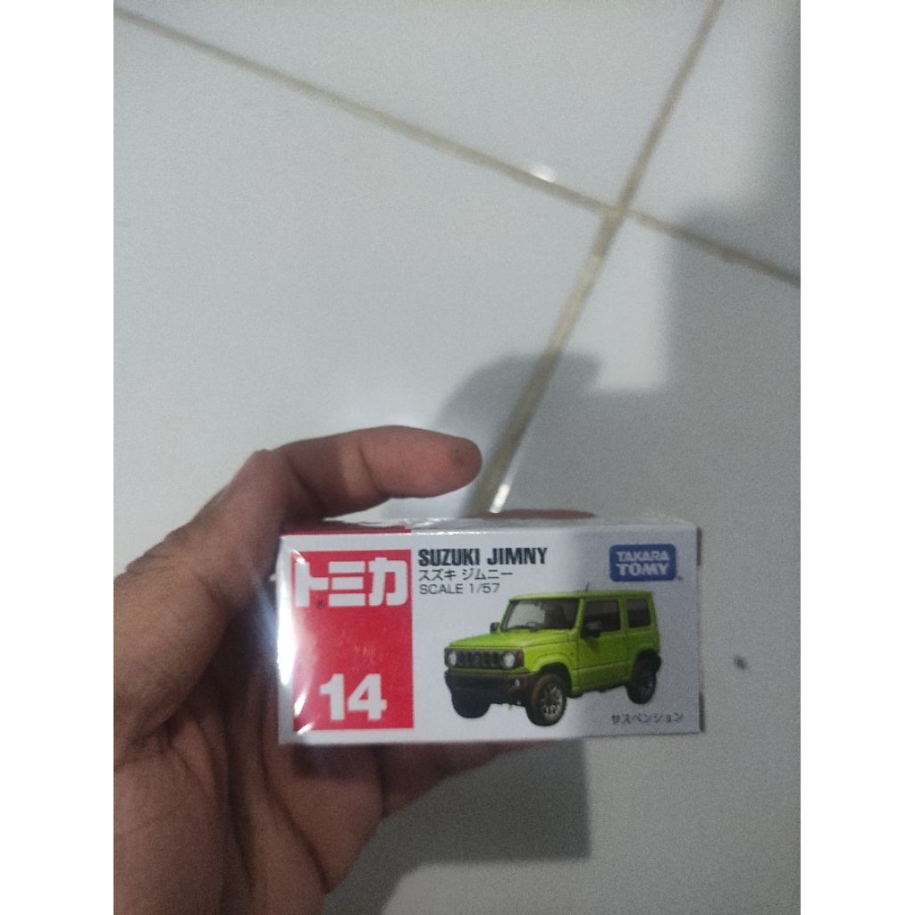 Tomica Suzuki Jimny hijau