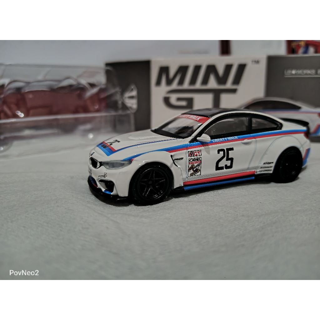 miniGT-no.319--Lb*work-BMW-M4--IMSA