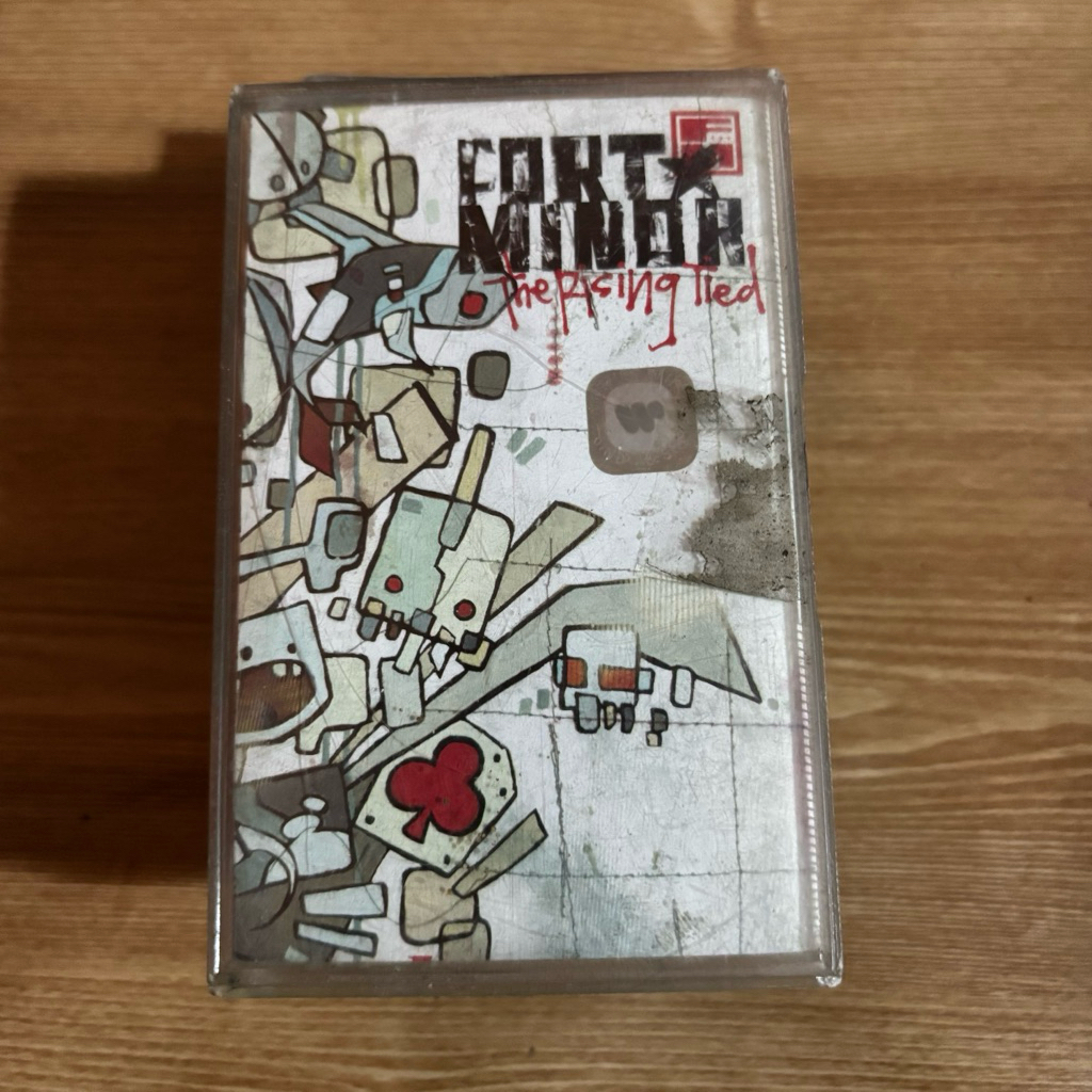 KASET PITA ORIGINAL FORT MINOR THE RISING TIED