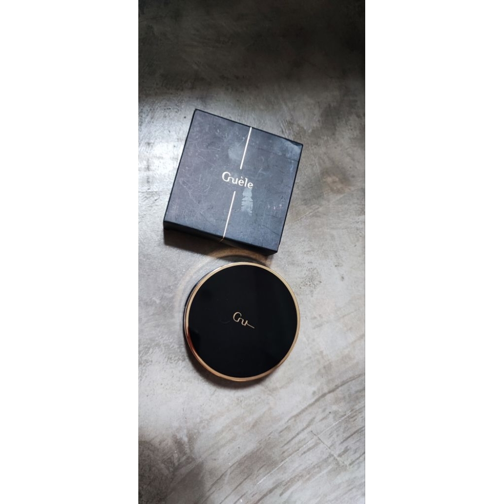 GUELE bare cushion shade brune (preloved)