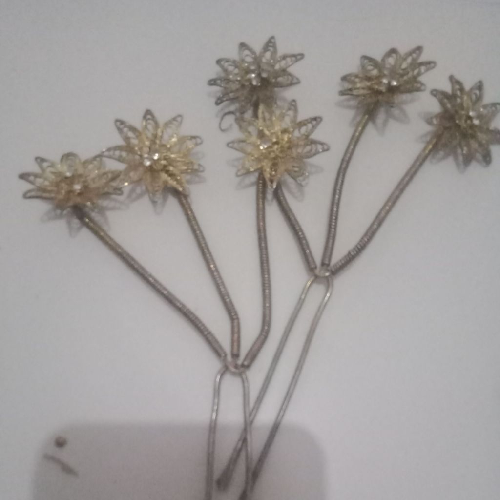 Tusuk konde  dan hiasan kepala konde preloved