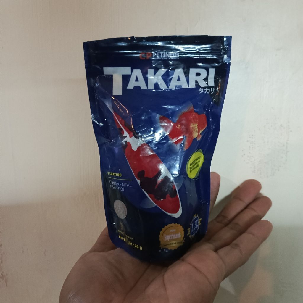 takari makanan ikan