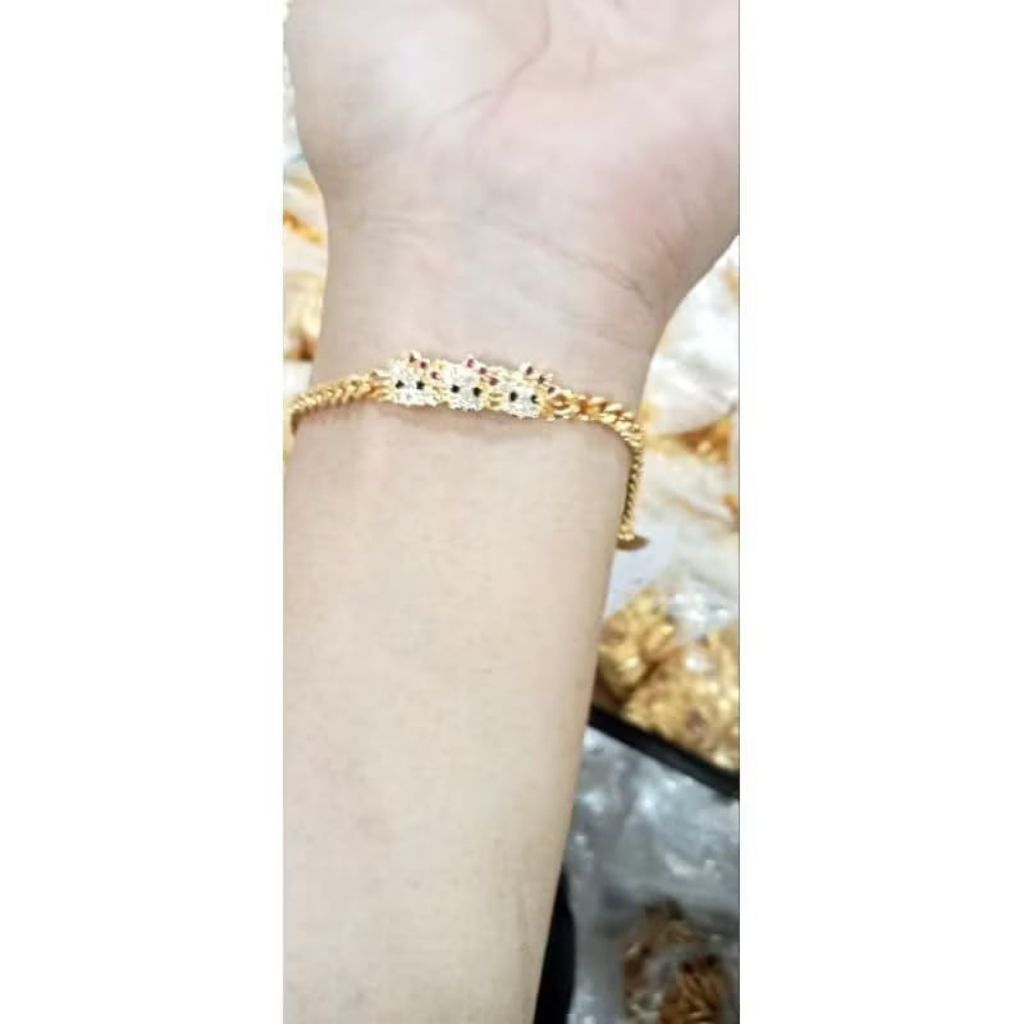 gelang anak motif rantai Hello Kitty gold Titanium viral terbaru