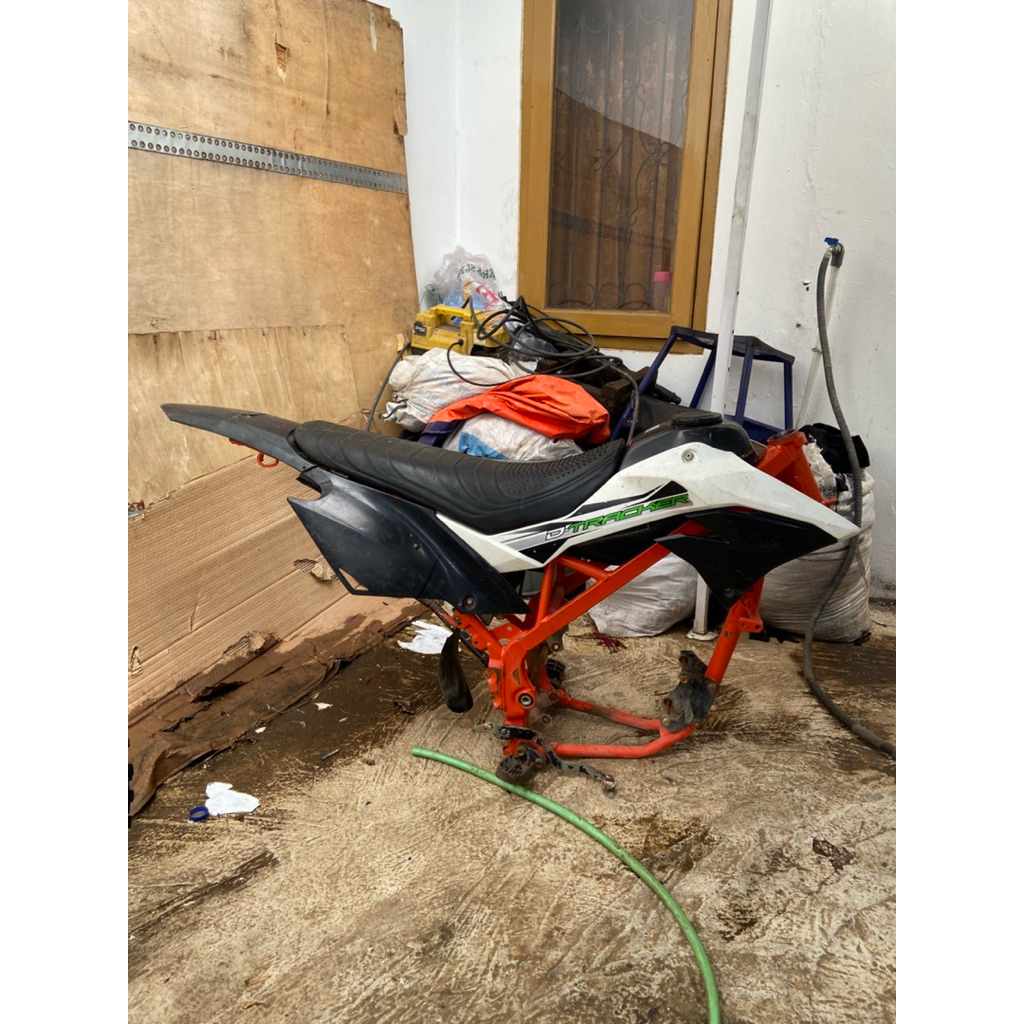 rangka ori klx set body