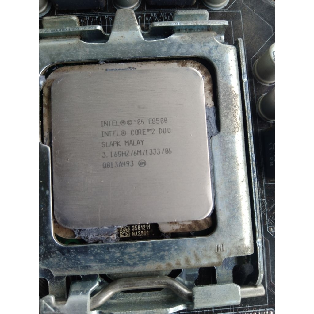 Paketan mobo asus g41 mlx3 + pros e8400