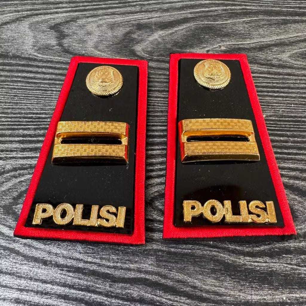 Pangkat polisi IPTU mika lis merah exclusive