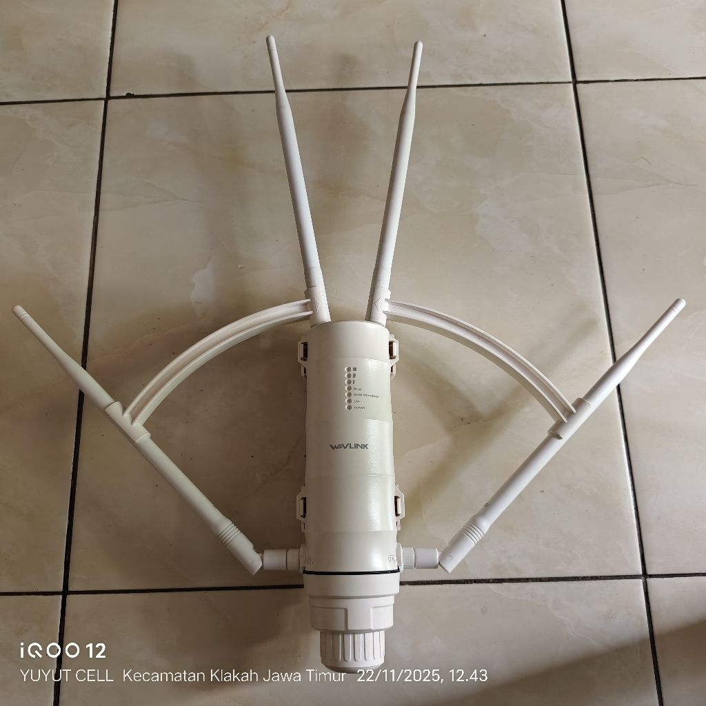 Router Wavlink AC1200 OUTDOOR DUAL BAND BEKAS NORMAL