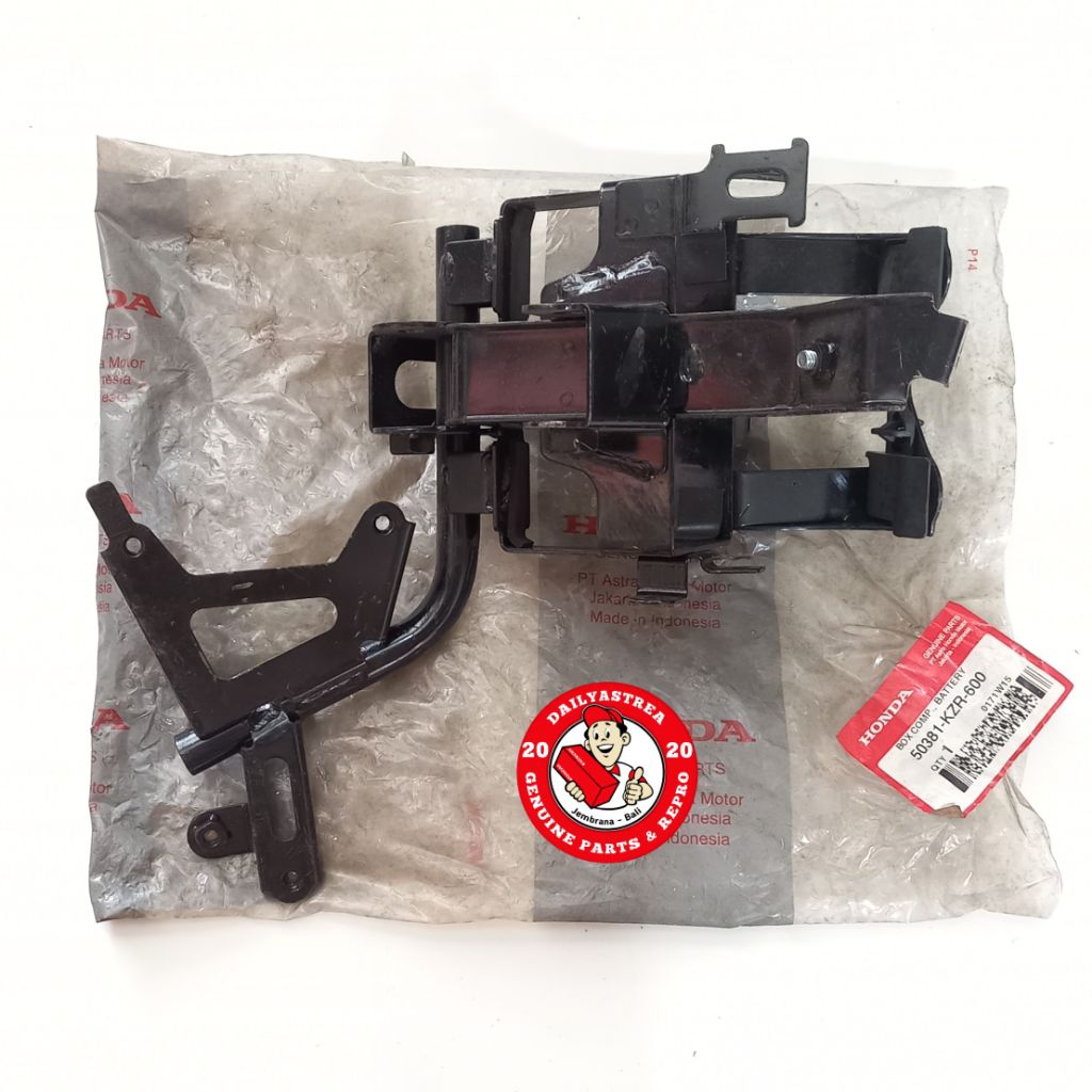 BOX COMP BATTERY BESI BRACKET DUDUKAN RUMAH TEMPAT AKI HONDA VARIO 125 TECHNOCBS ORIGINAL ORI 50381-