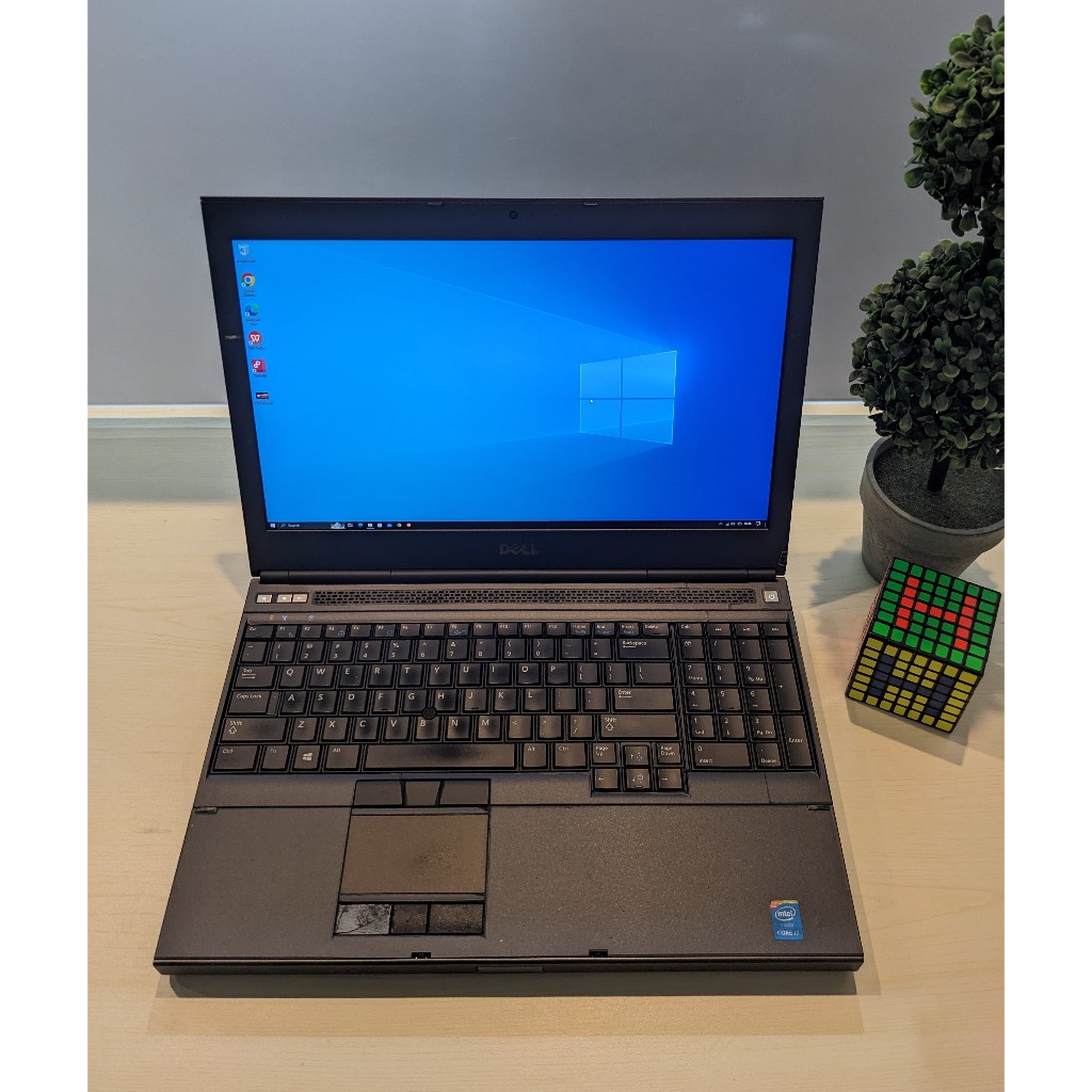 Laptop Dell Precision M4800 Core  i7 - 4710QM Ram 32GB S 256GB  RADEON PRO M5100 2,5 FHD ANTI GLARE