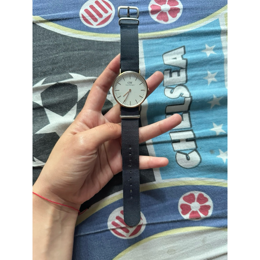 daniel wellington navy (preloved)