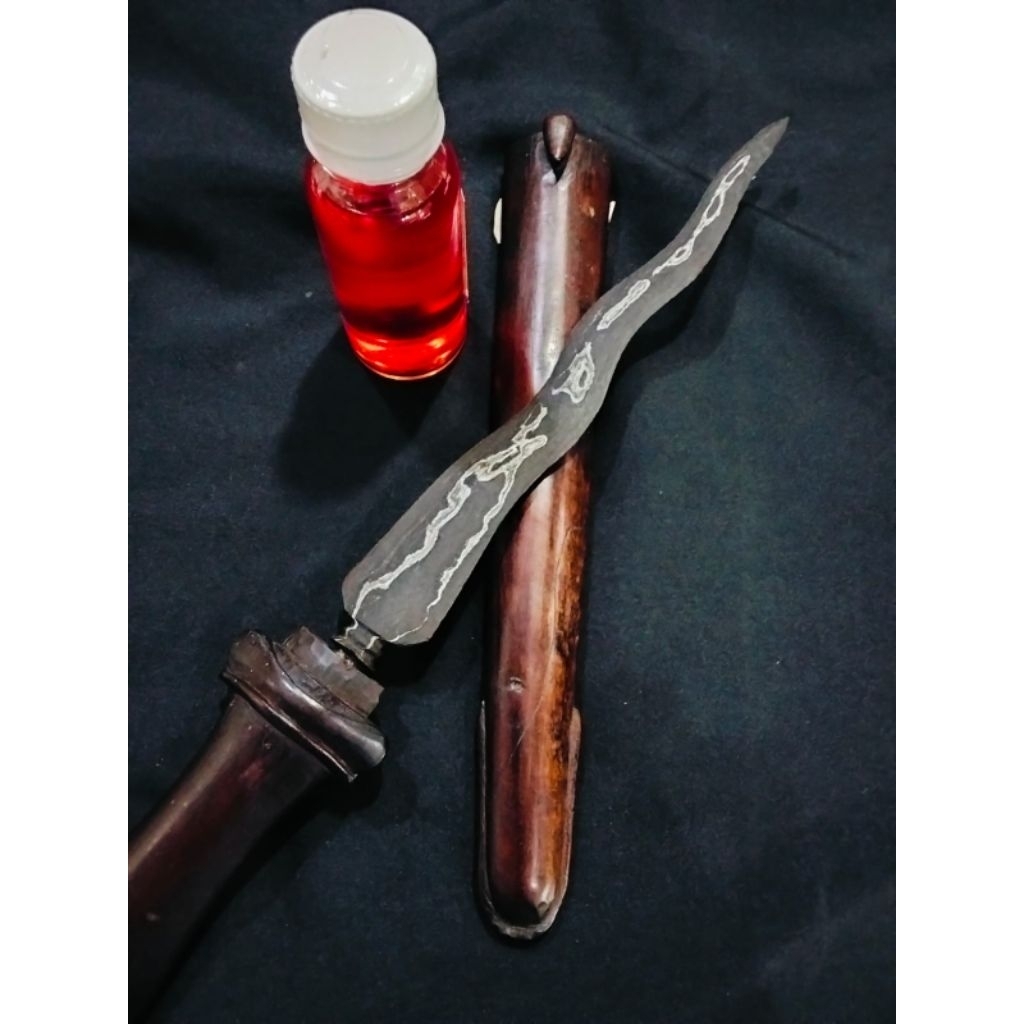 Jual Tumbak Asli Murah Panggang Lele Luk 5 Majapahit Keris Jawa Sepuh Kuno Gratis Minyak Perawatan