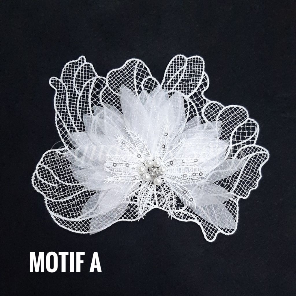 Aplikasi tempel/hiasan baju