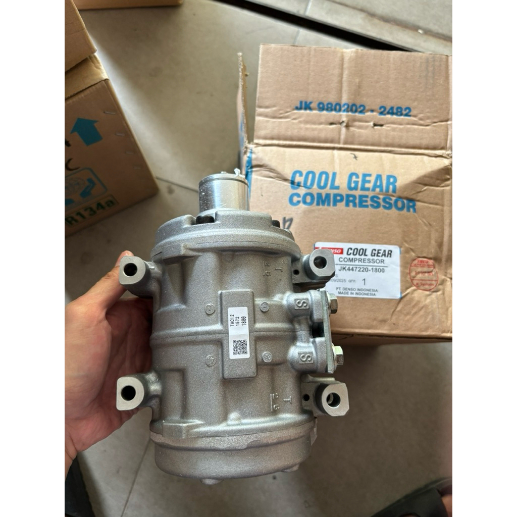 Compressor Kompresor AC 10p15c 10p 15c Universal Kijang / Panther Coolgear