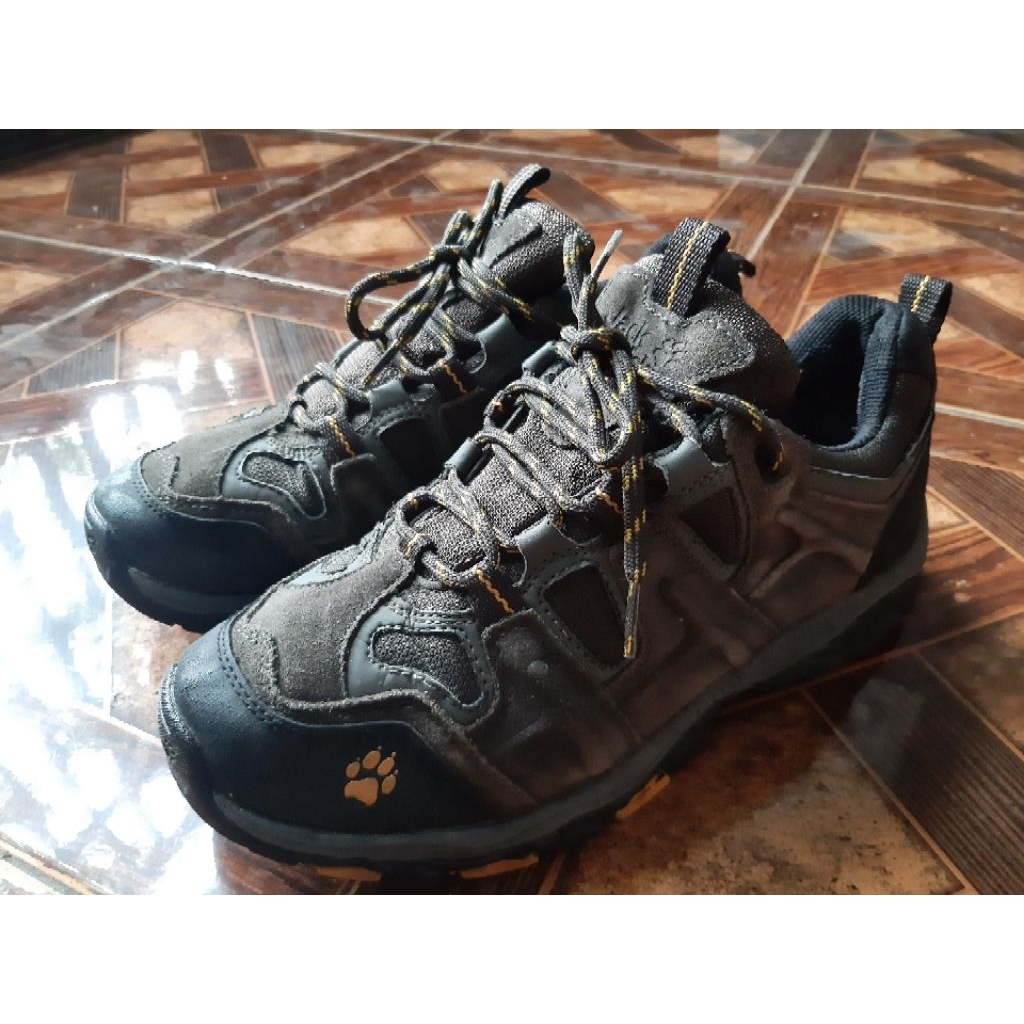 sepatu outdoor #JWS 41/260