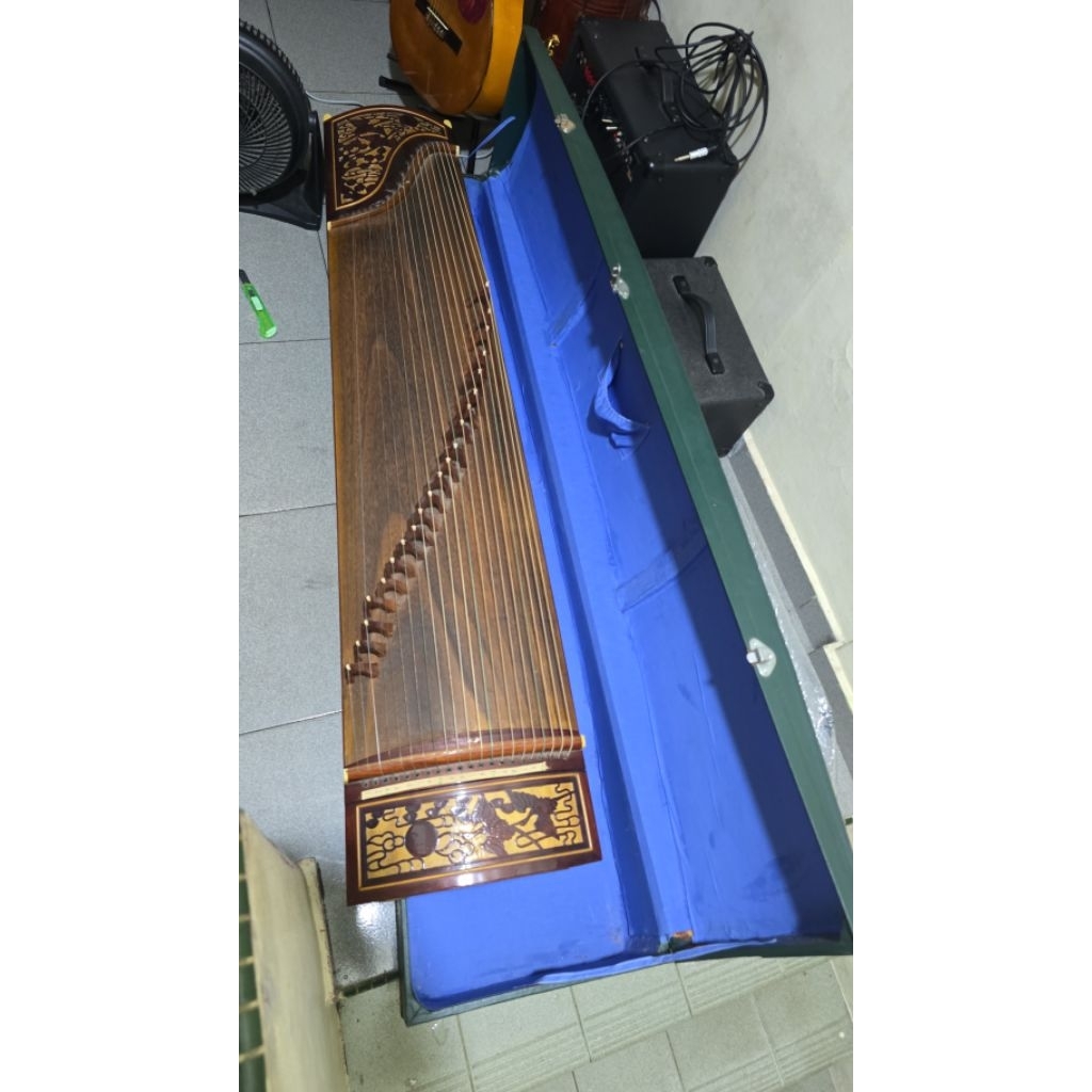 kecapi china guzheng