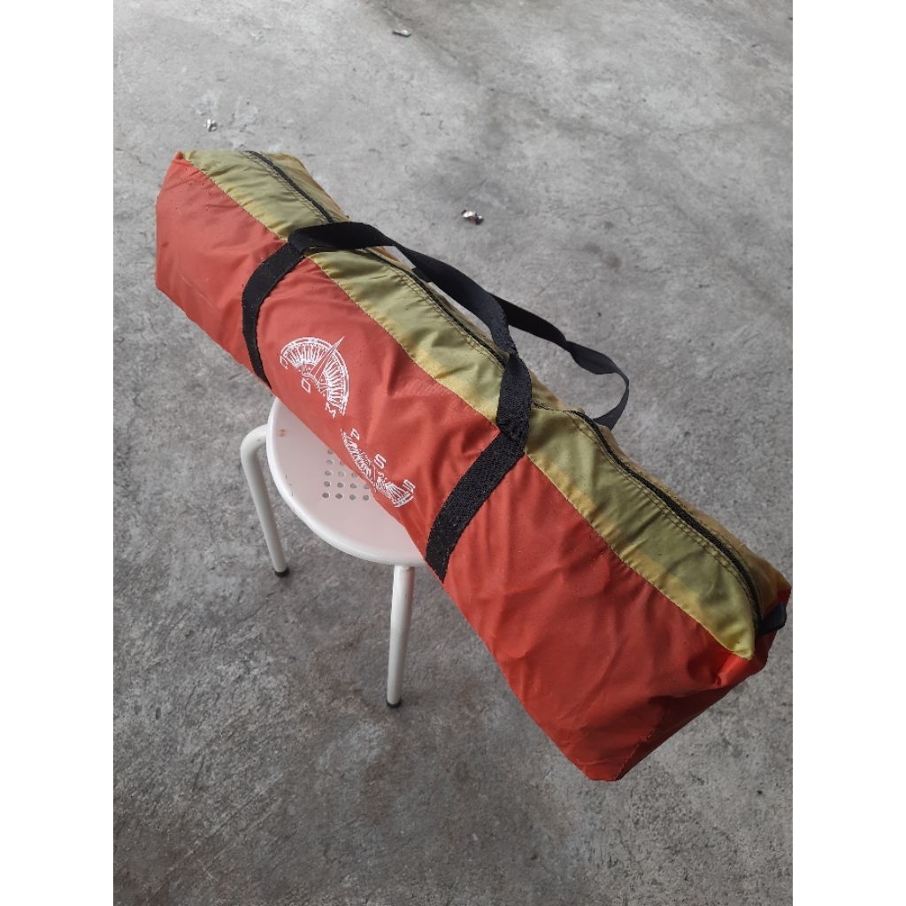 tenda camping merek compas 4p bekas