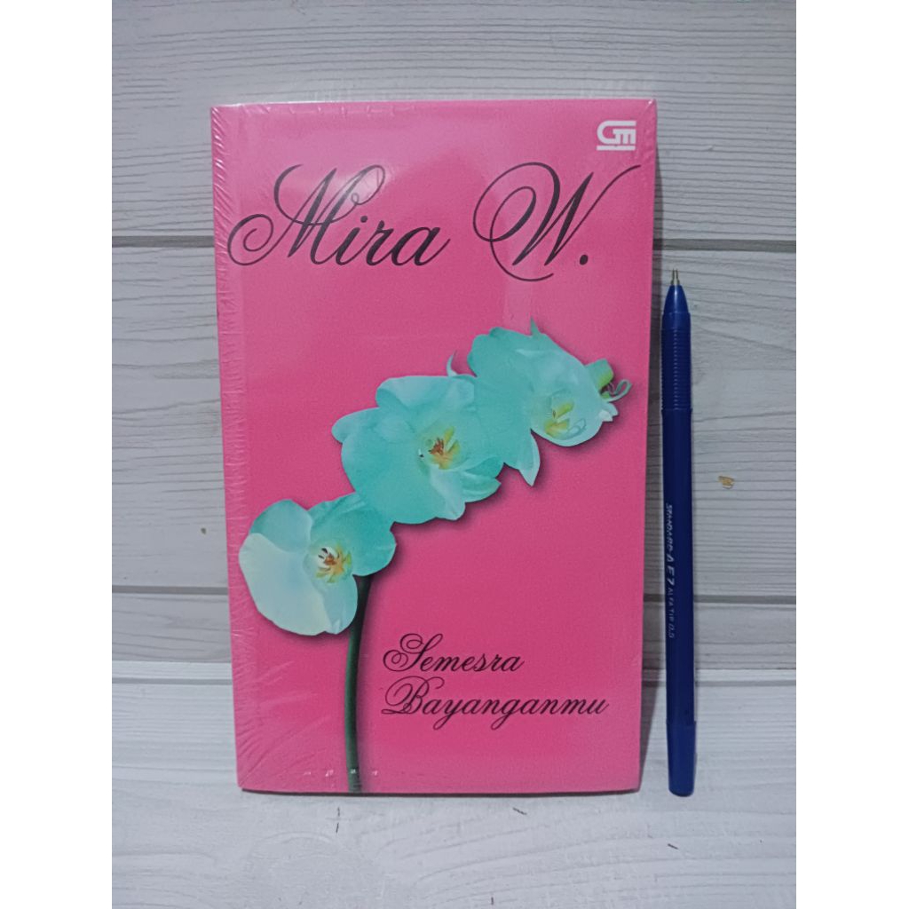 NOVEL ORIGINAL SEMESRA BAYANGANMU