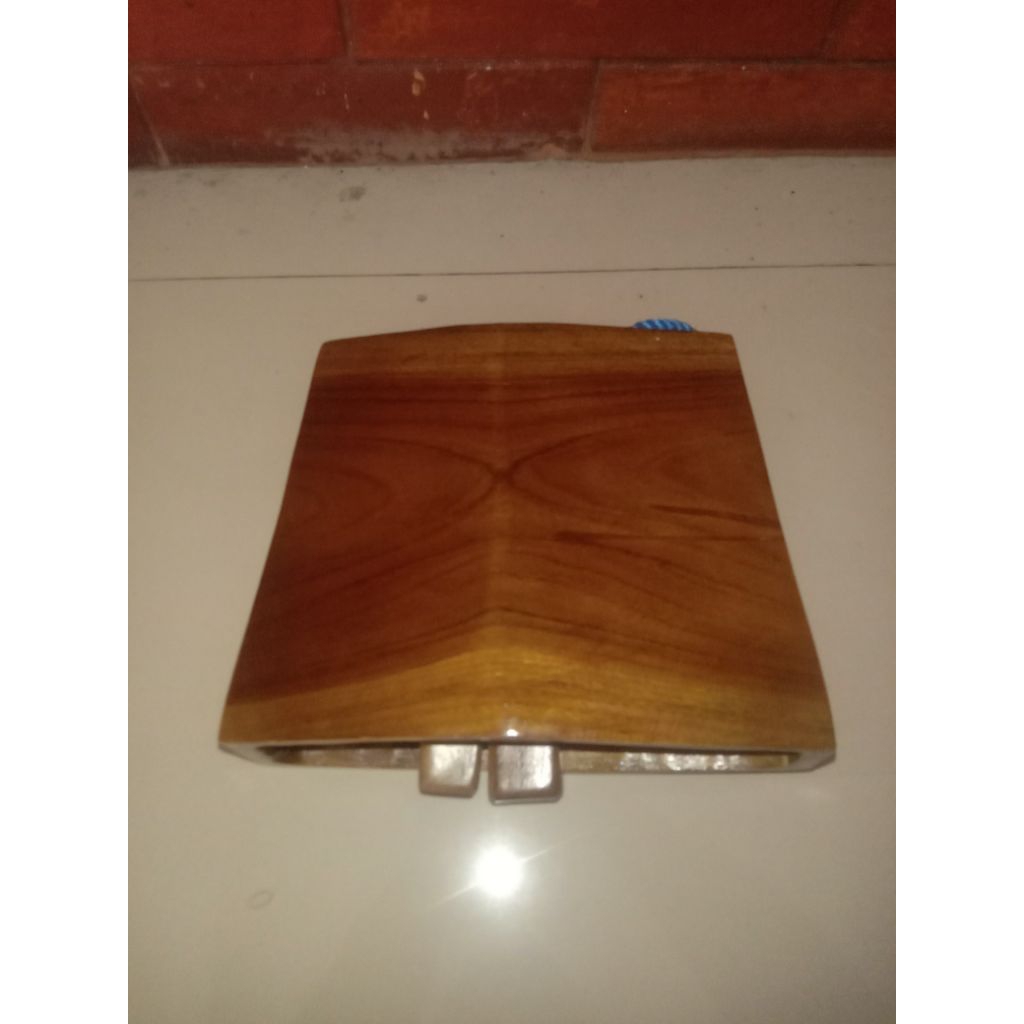 Kalung Sapi Lonceng Kayu Jati  / Kerajinan Kayu Ukir / Kerajinan Tradisional Bernuansa Kuno Dan Unik