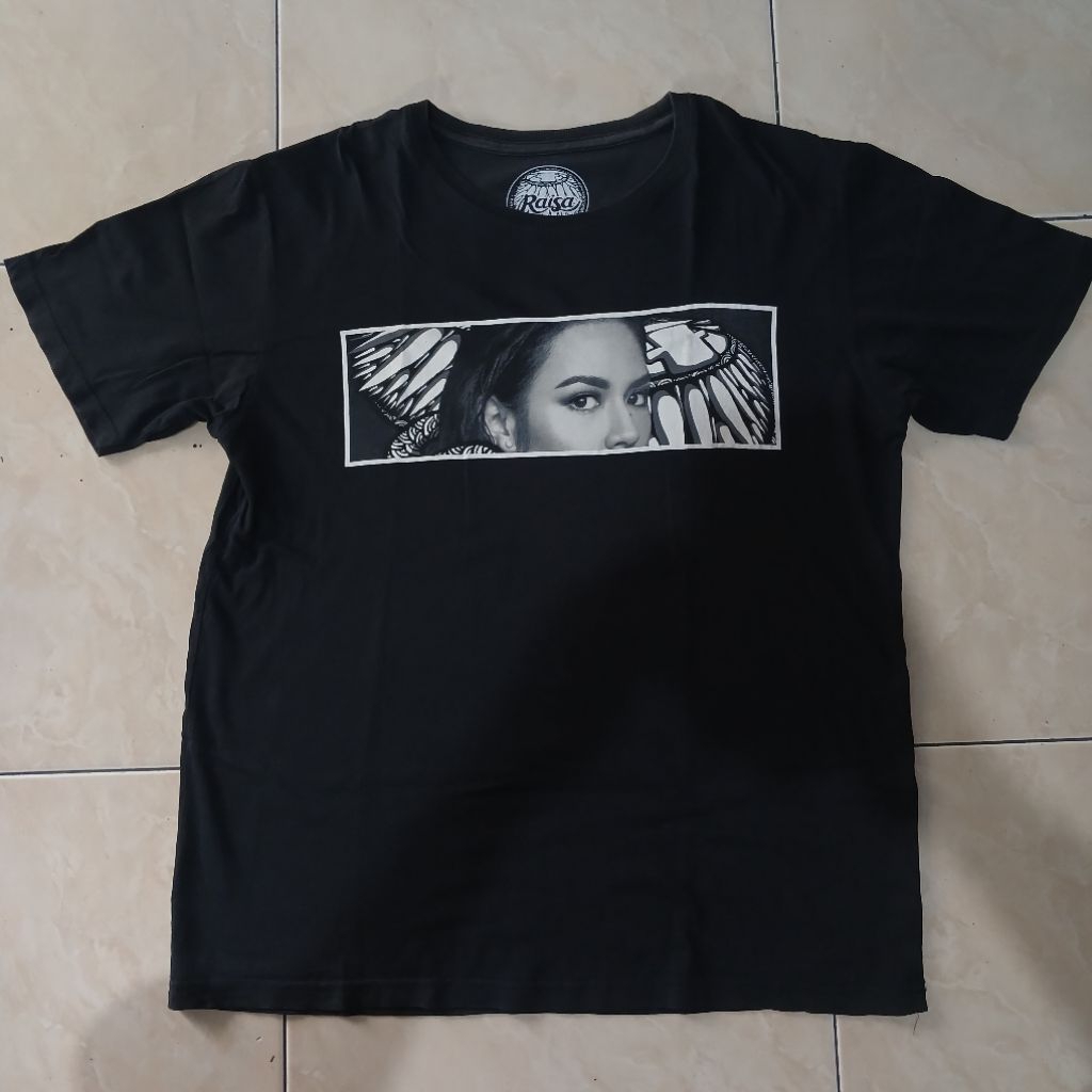 Baju Merch Raisa x Darbotz