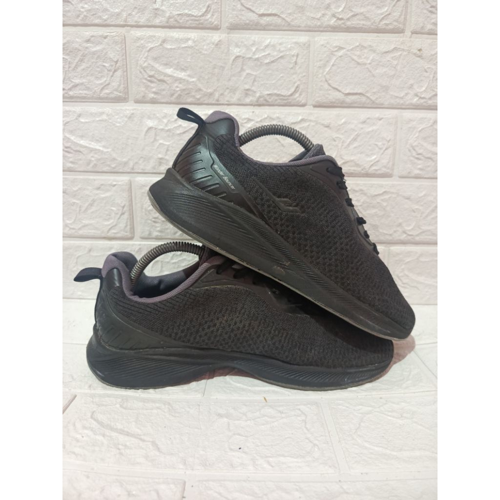Sepatu Sneakers Prospecs Wonder Bouncer Black size - 41